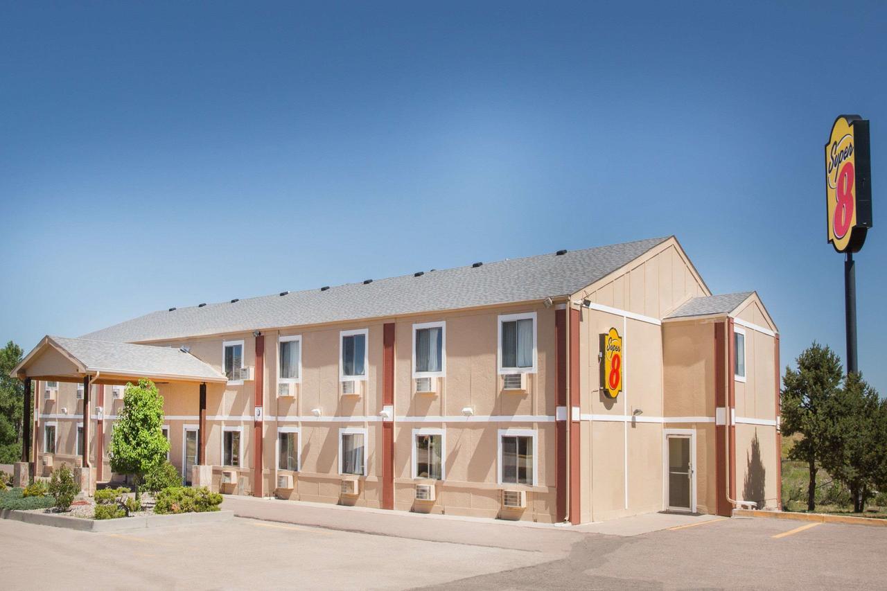 Hotel Super 8 By Wyndham Limón Exterior foto